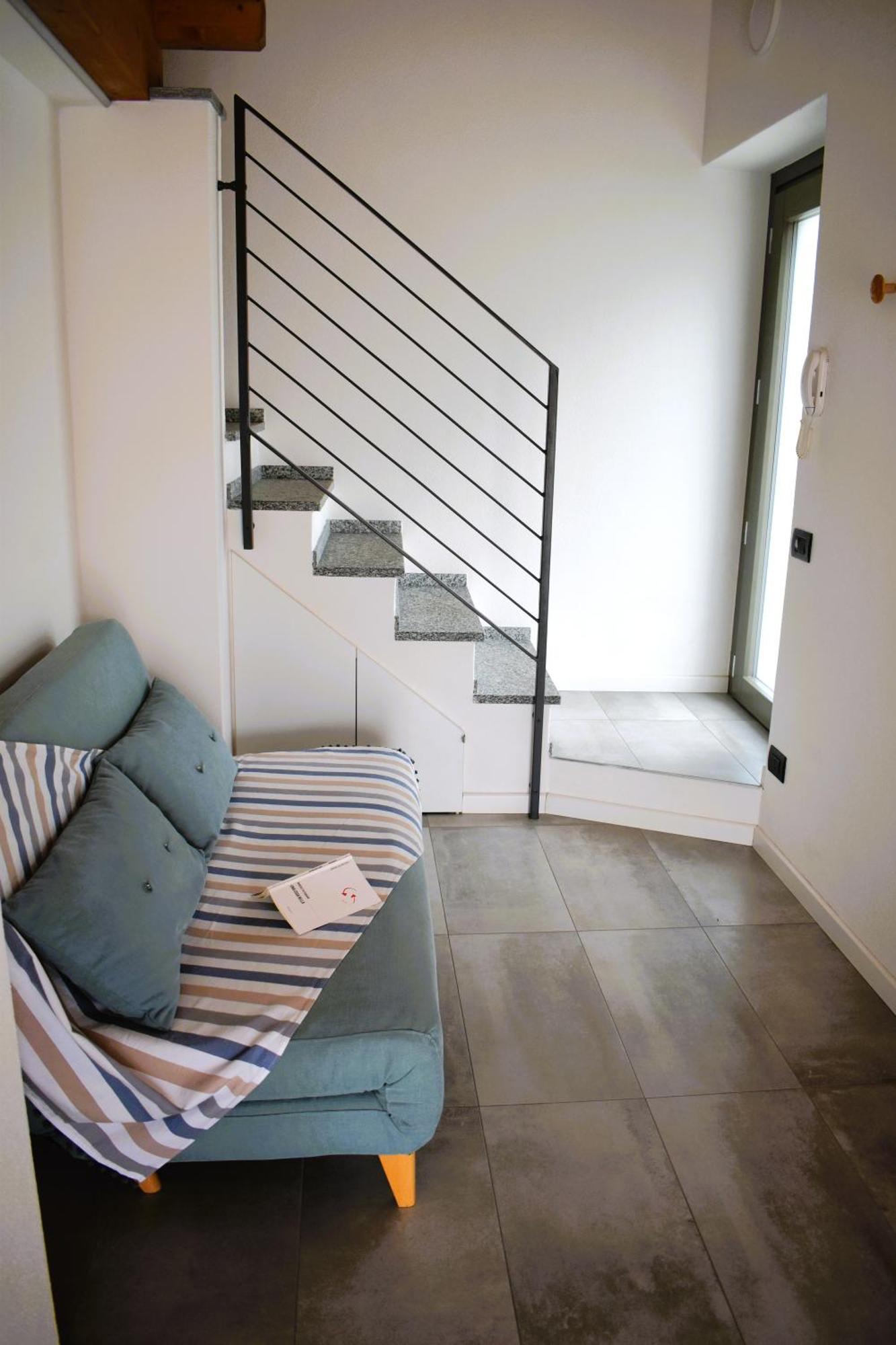 Our Happy Place - Casa Vacanze Per Il Viaggiatore Slow 曼代洛-德尔拉里奥 外观 照片